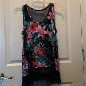 Tropical floral hi-low tank